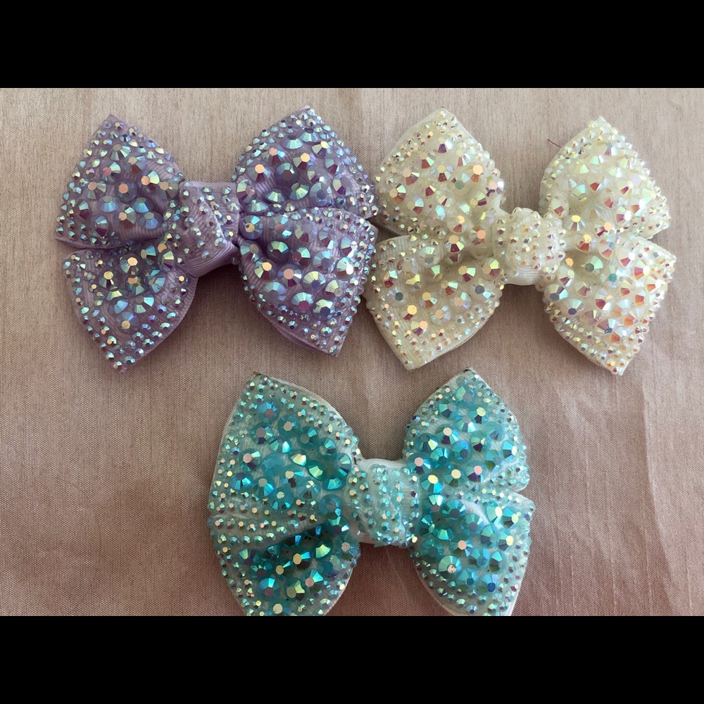 7 rhinestone hair bows - Picture 5 of 8